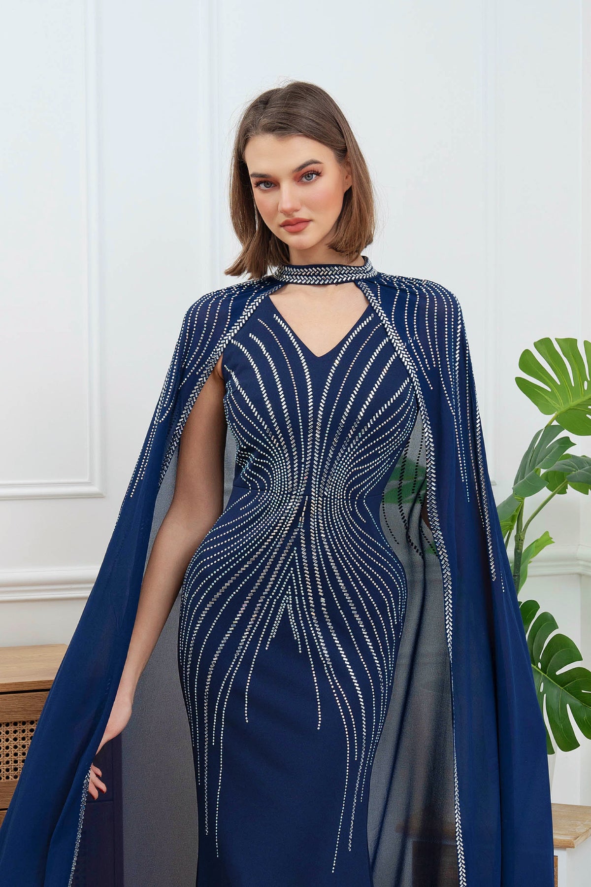 Abito da Gala Blu Due Pezzi con Mantella Gioiell 512353