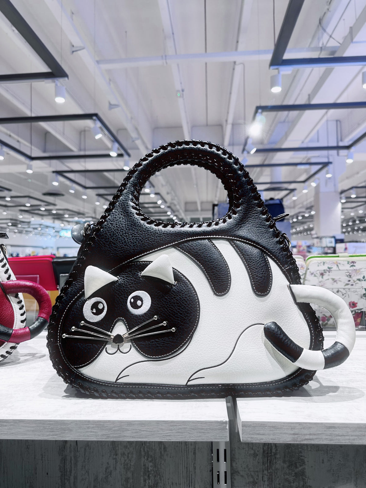 Borsa a forma di gatto – Tracolla donna stile animale | TheOne Ferrara