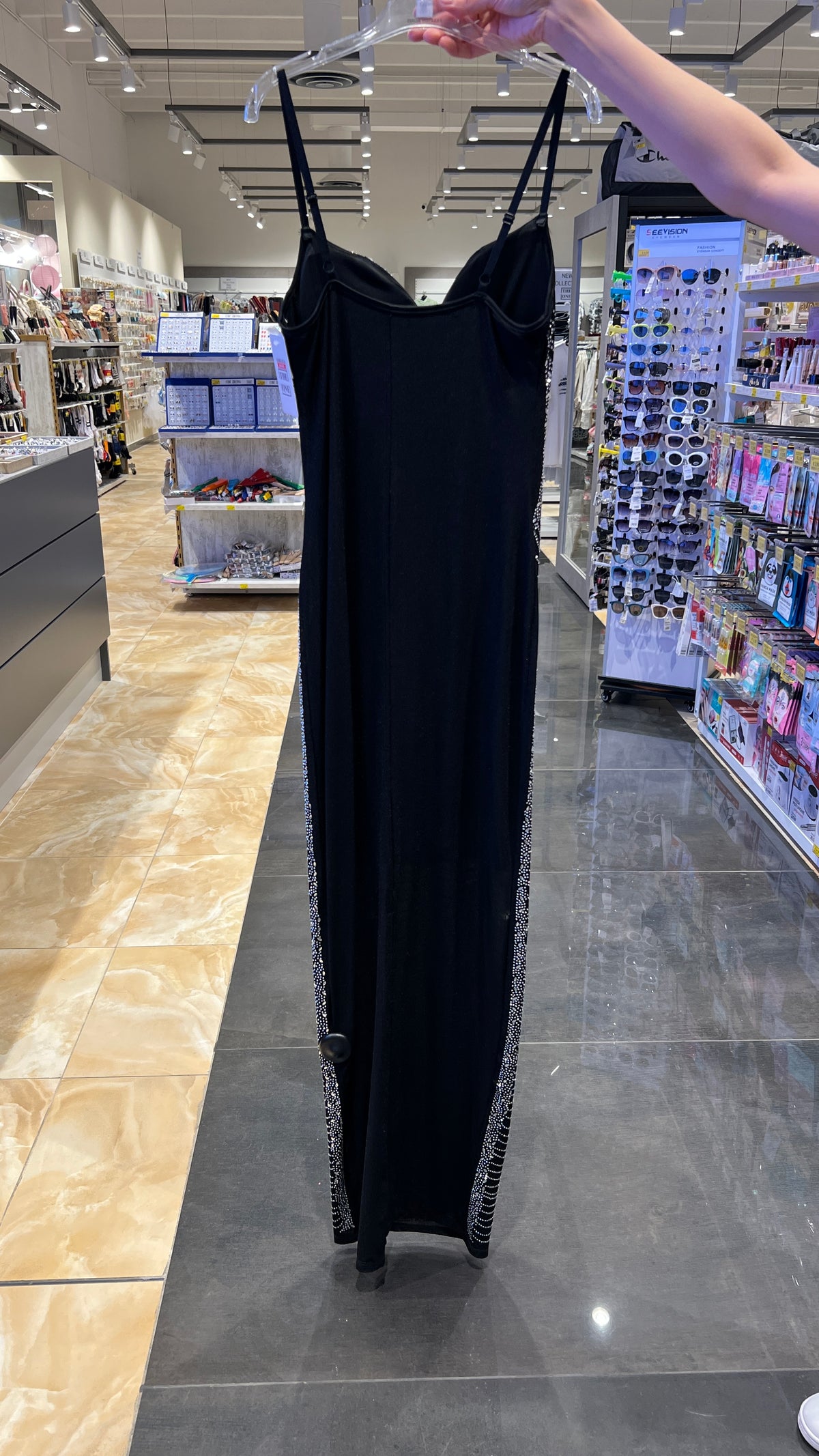 Abito Lungo Nero con Strass – Eleganza Sexy da Sera