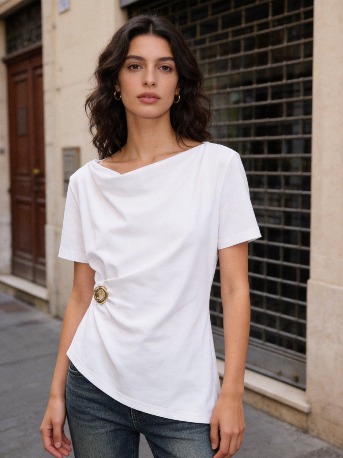 Top Donna Drappeggiato in Cotone – T-Shirt Elegante con Dettaglio Oro 66294