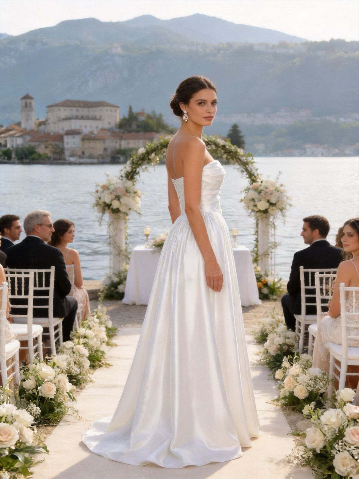 Abito da Sposa Senza Spalline in Raso – Principessa Elegante