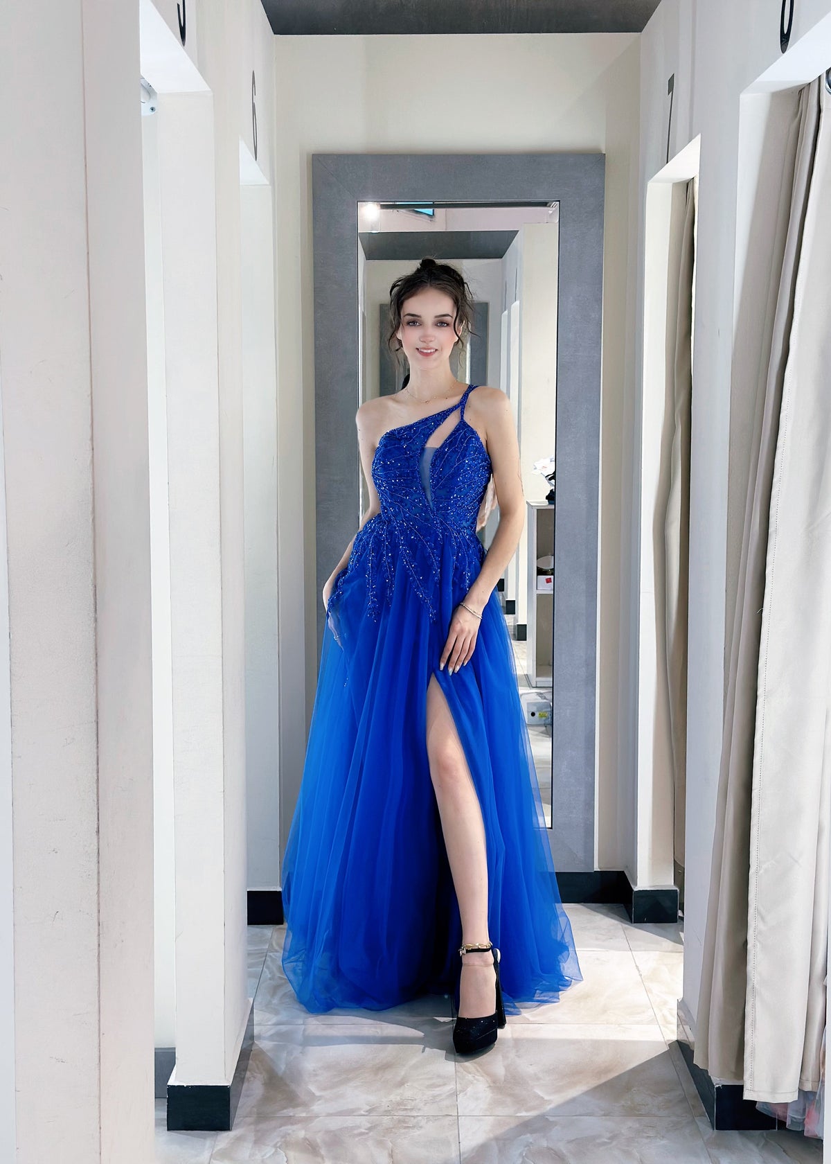 Abito da Sera Asimmetrico in Tulle Blu Reale Blu royal S