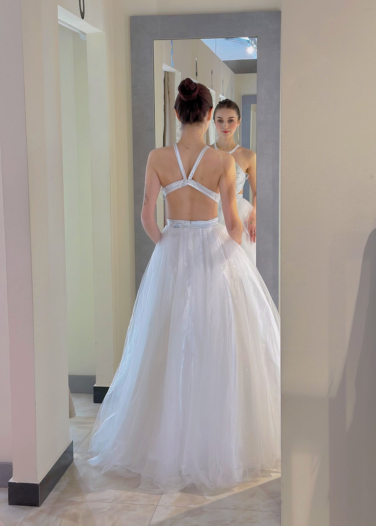Abito da Sera Principessa – Bianco Iridescente
