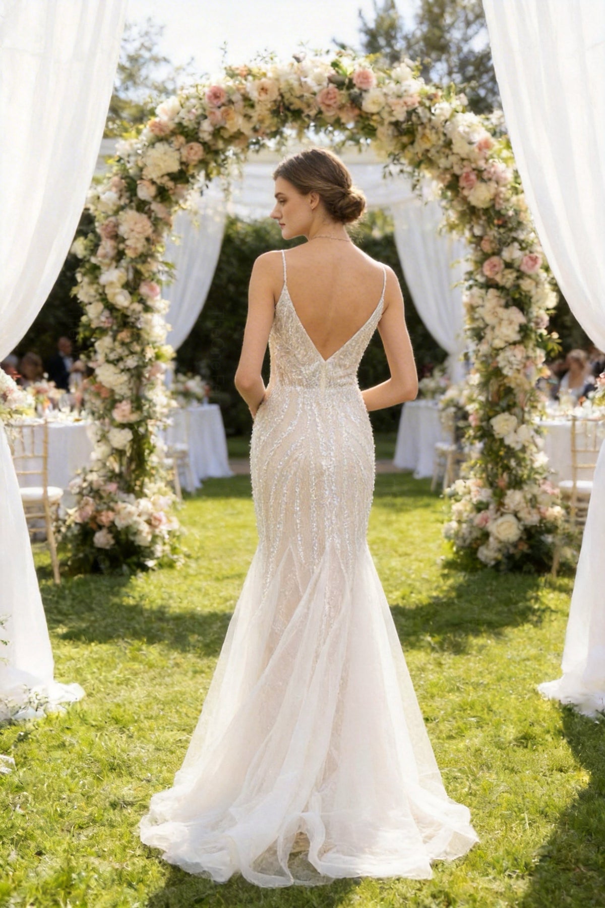 Abito da Sposa Sirena con Paillettes e Tulle – Vestito da Sposa Elegante con Scollatura Profonda e Schiena Scoperta 851016