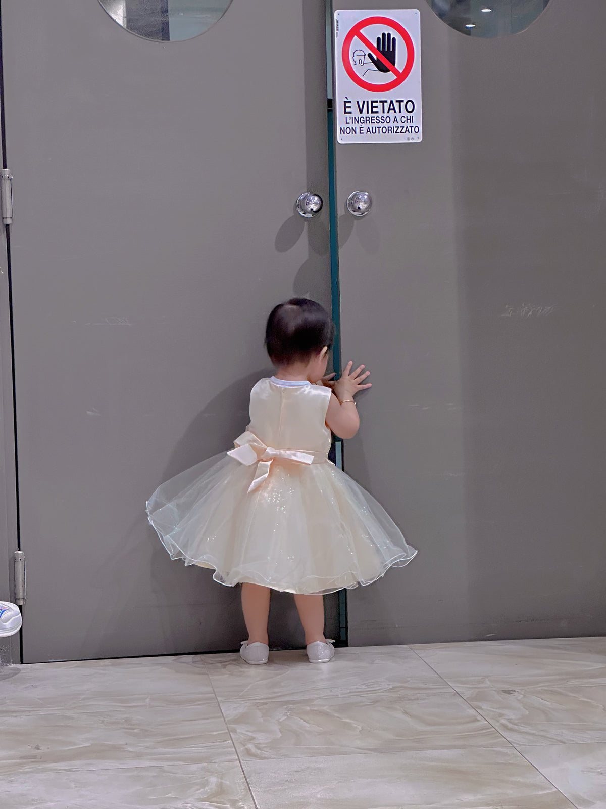 Vestito elegante color champagne per bambina 6M–36M Abito cerimonia, battesimo, compleannoTheOne Bambini