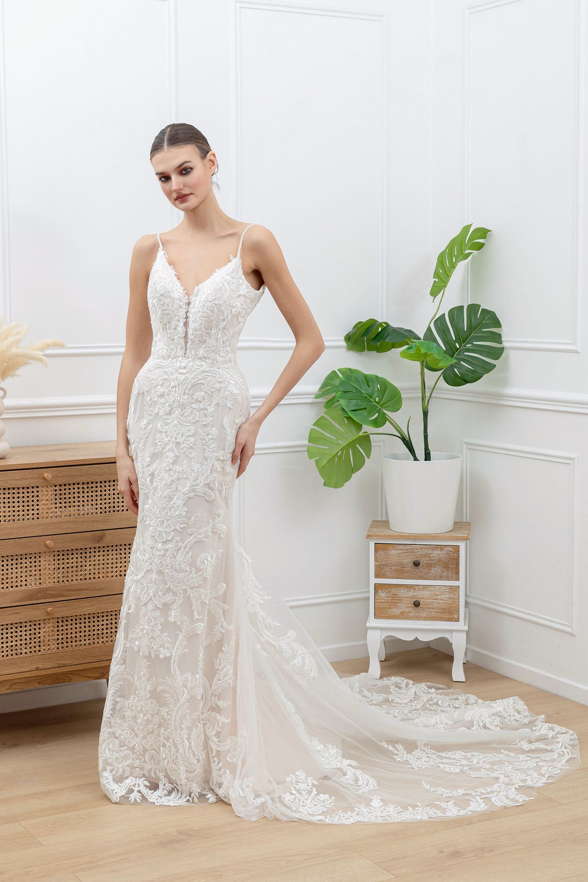 Abito da Sposa a Sirena in Pizzo Ricamato con Schiena Scoperta e Strascico-828016 Bianco