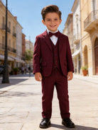 Completo Elegante Bambino Bordeaux 5 Pezzi con Giacca Gilet Pantaloni Camicia e Papillon
