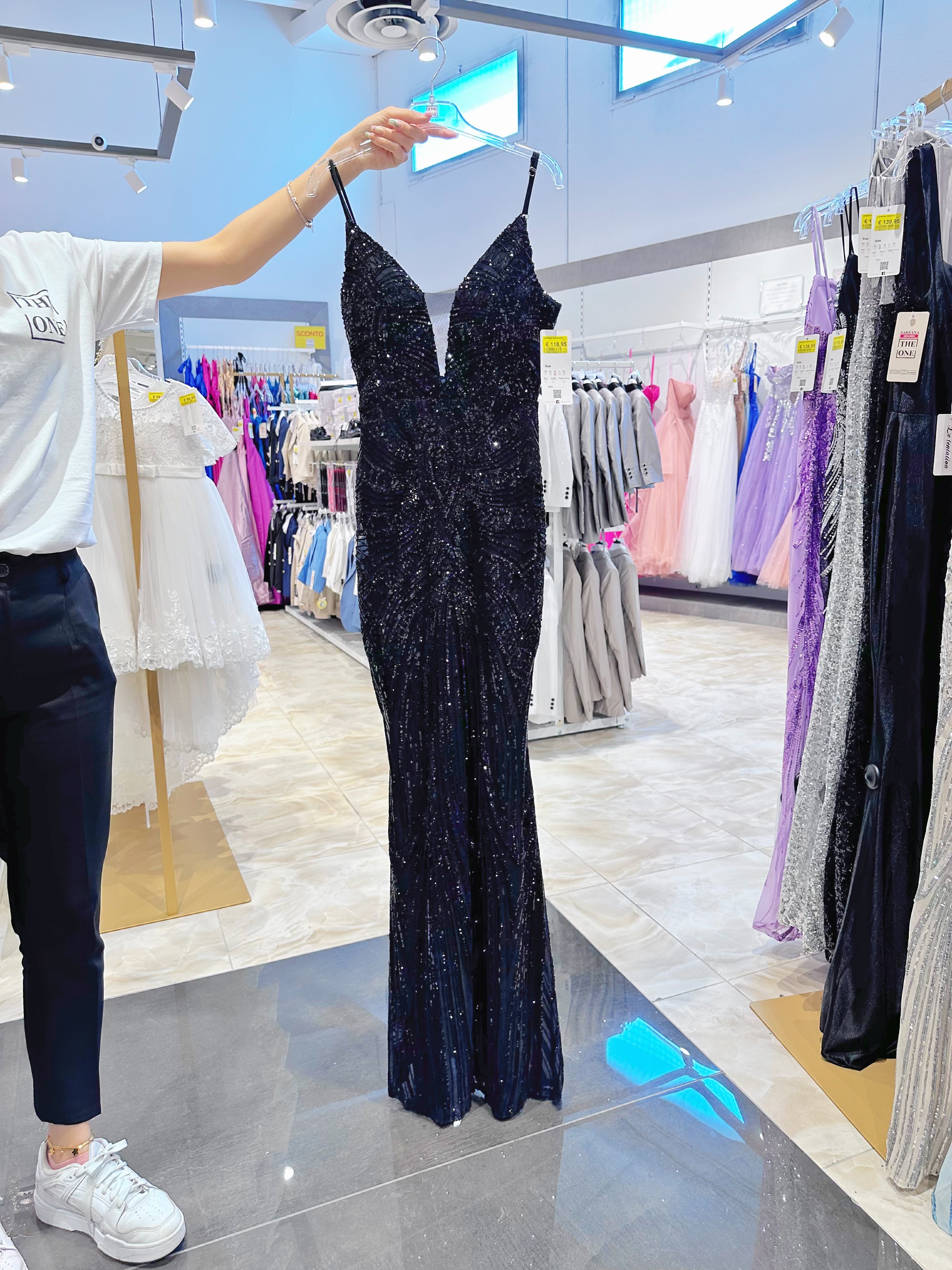 Abito Lilla con Paillettes e Schiena Scoperta｜Eleganza da Dea Nero