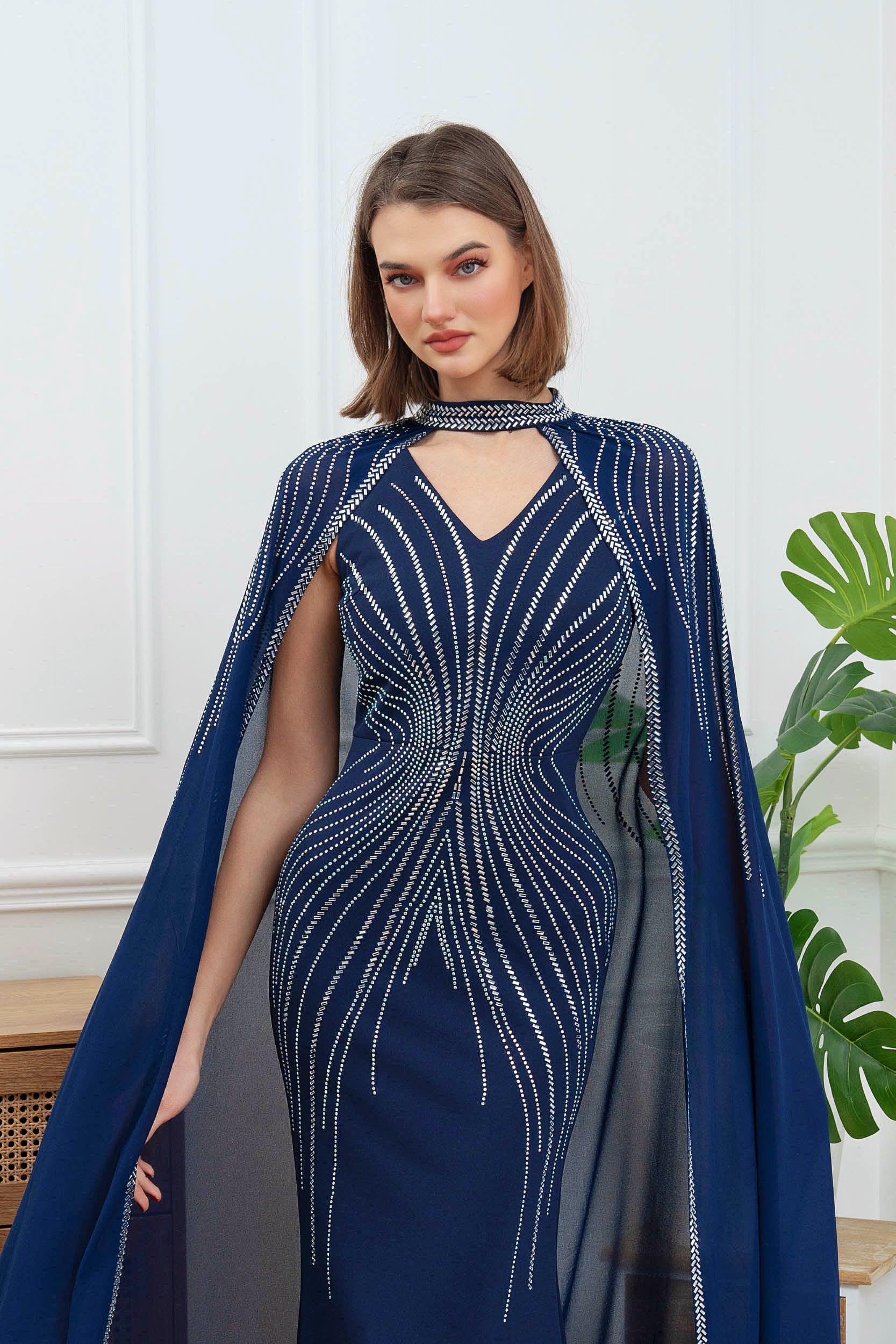 Abito da Gala Blu Due Pezzi con Mantella Gioiell 512353