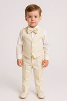 Completo Cerimonia Bambino 5 Pezzi – Abito Elegante Bianco Avorio con Giacca, Gilet, Camicia, Pantaloni e Papillon B61 ，4-14Anni TheOne