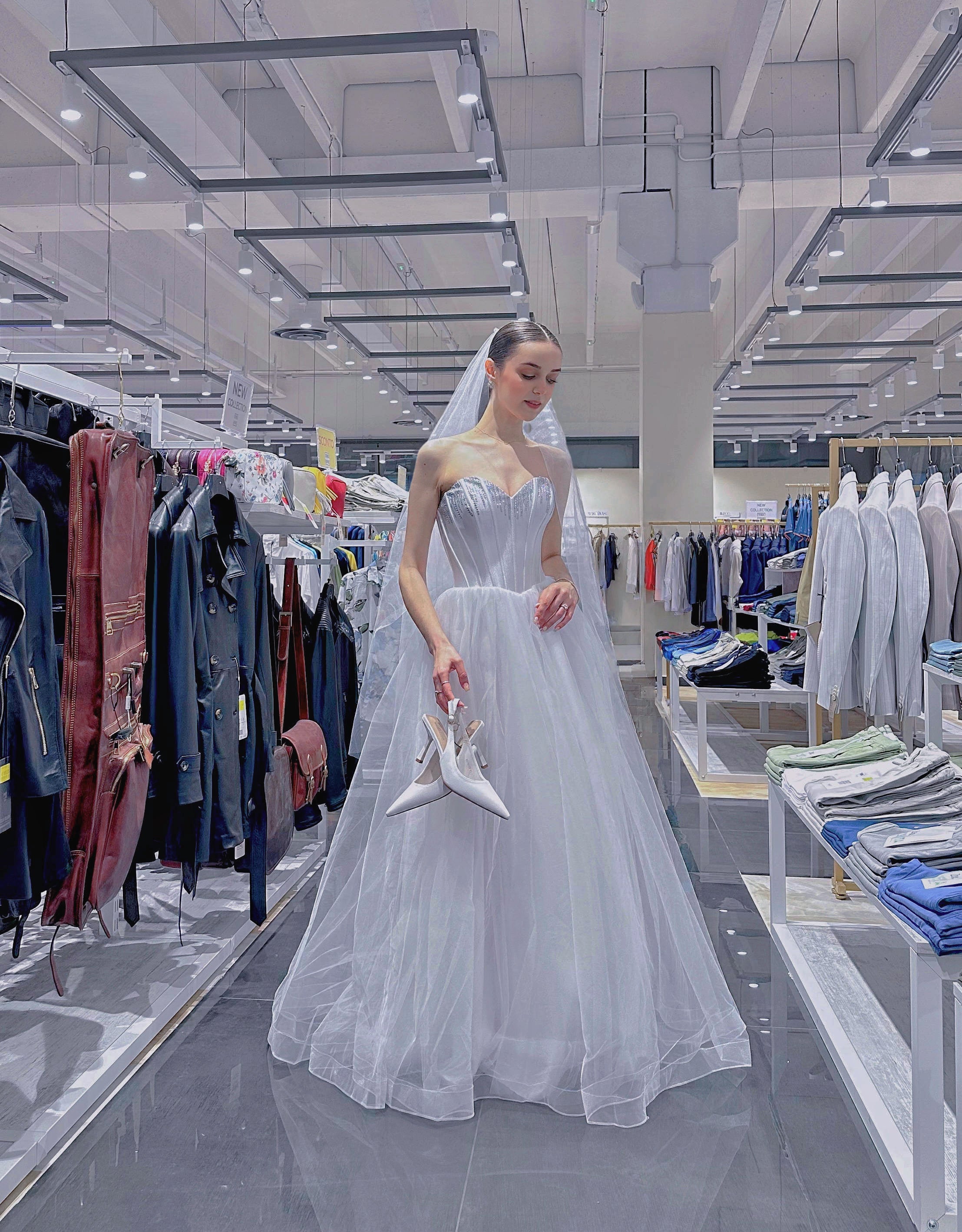 Abito da Sposa Elegante in Tulle | Vestito da Sposa Moderno Semplice S M
