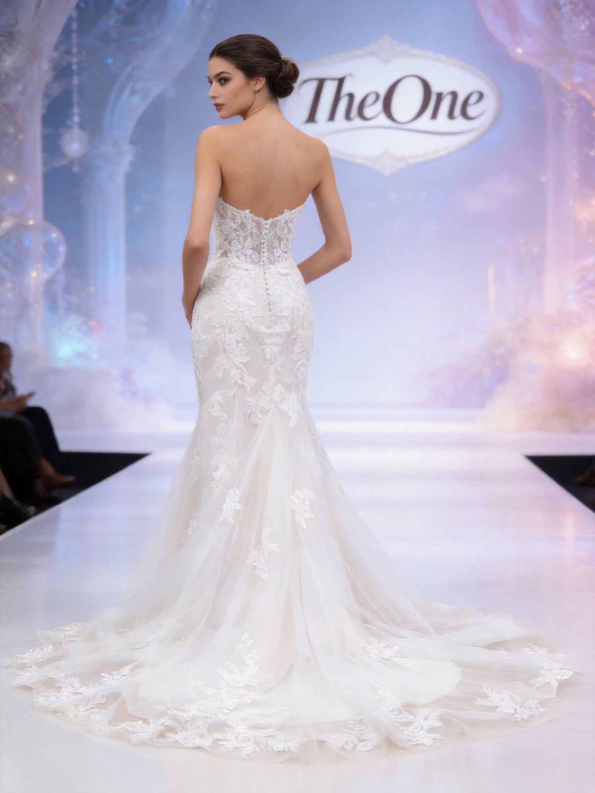 Abito da Sposa a Sirena in Pizzo Ricamato con Schiena Scoperta e Strascico-828016