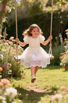 Abito Elegante Bambina in Tulle e Pizzo con Maniche a Sbuffo e Cintura di Perle – Cerimonia 2-12 Anni 815 Champagne