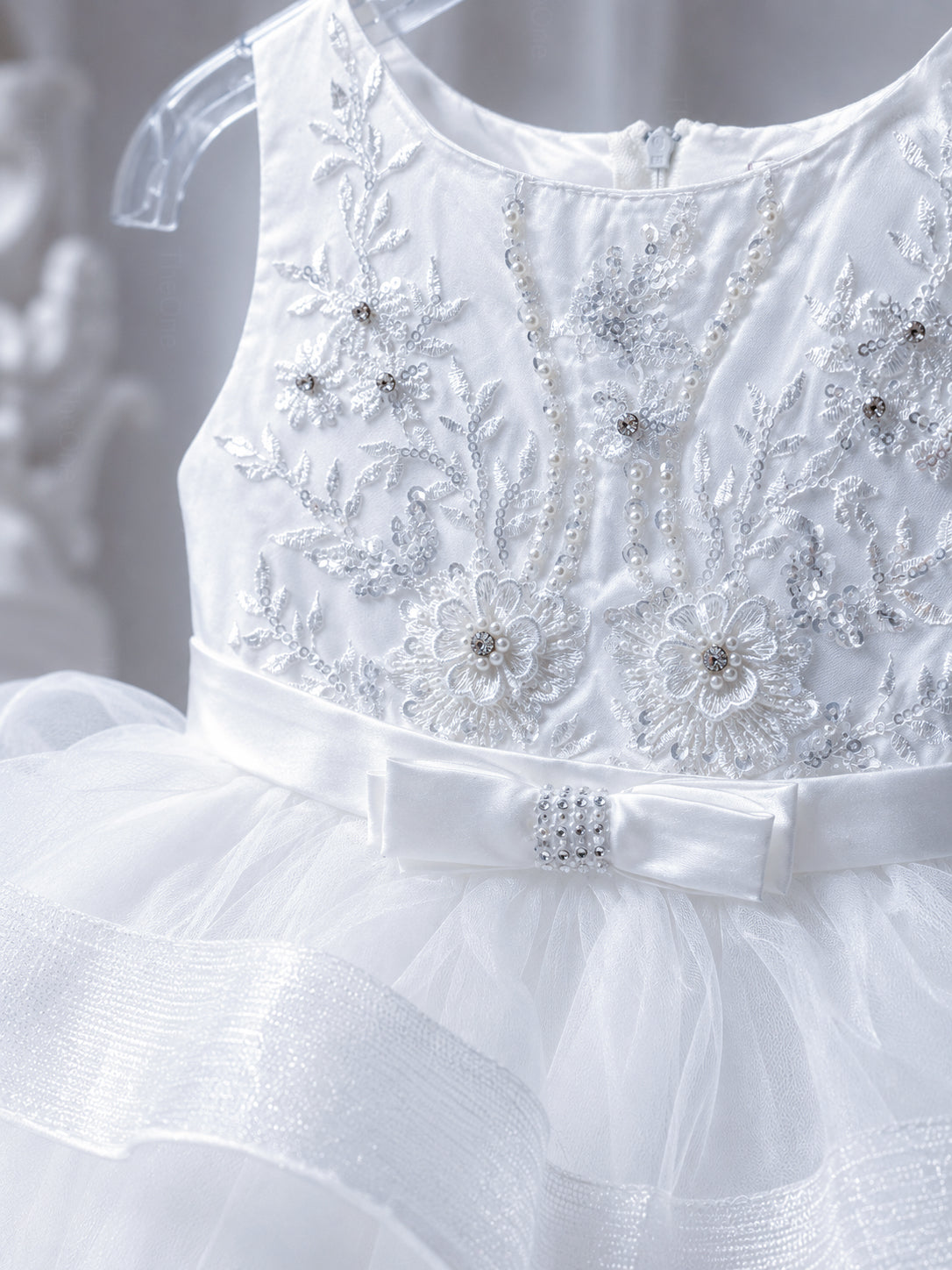 Vestito Cerimonia Bambina Bianco con Ricami e Gonna Volant in Tulle