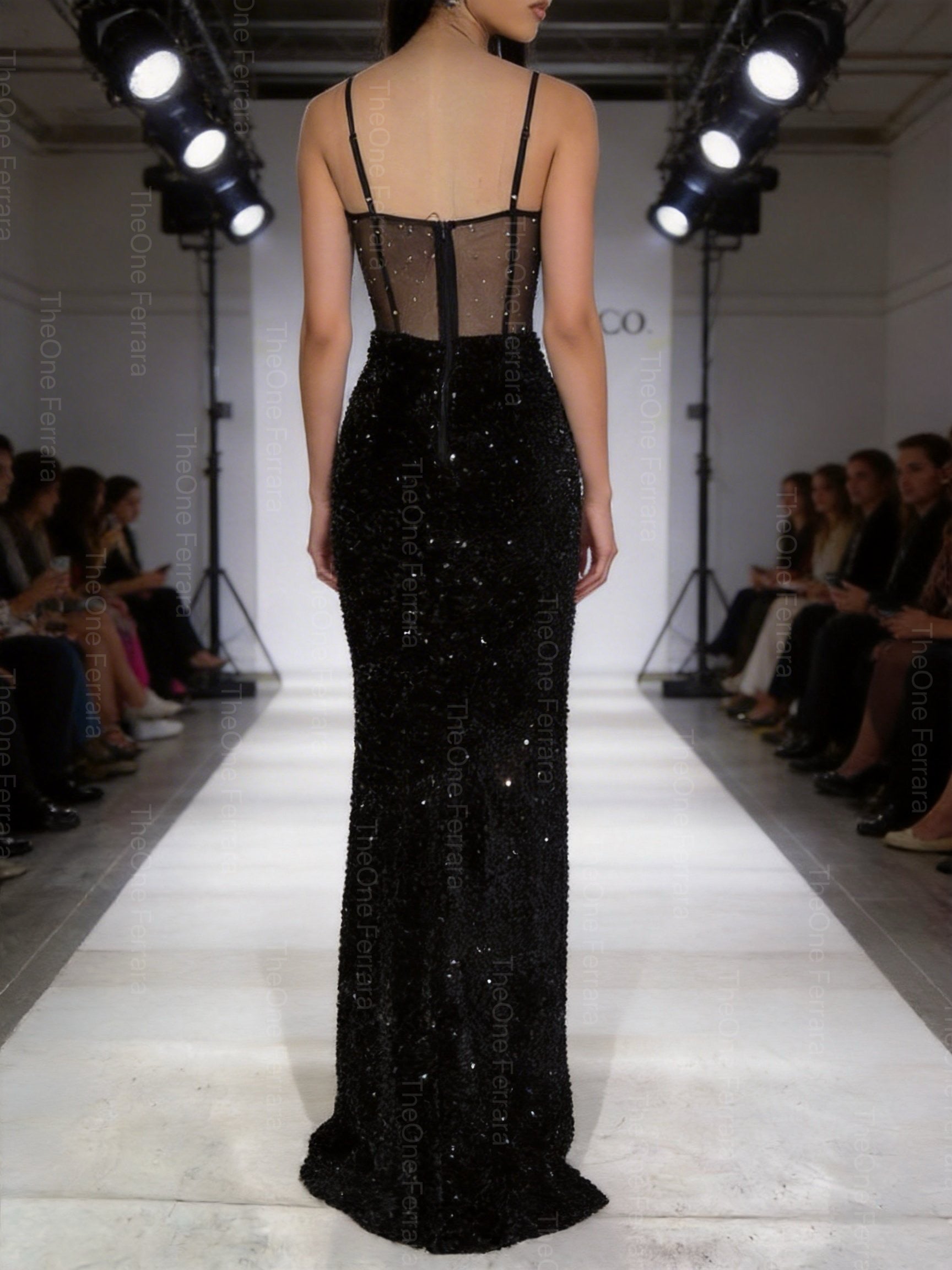 Abito Lungo da Gala con Corsetto Gioiello e Spacco Alto 512127