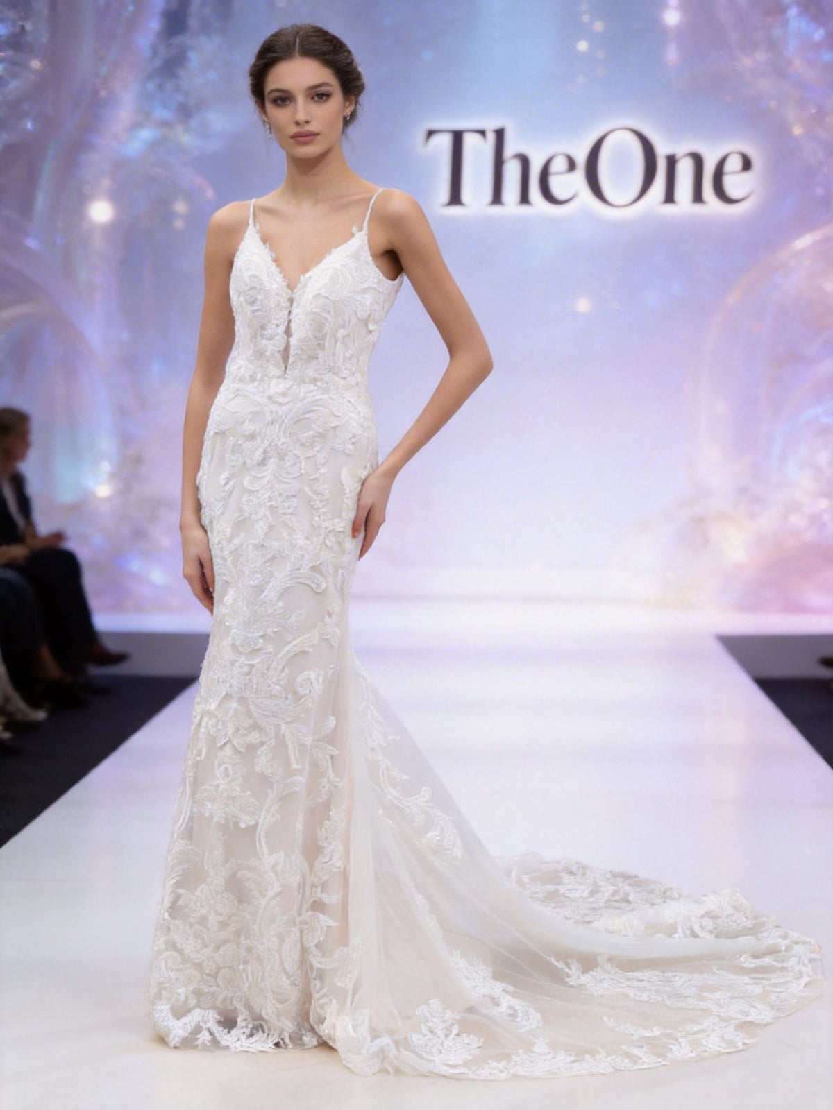 Abito da Sposa a Sirena in Pizzo Ricamato con Schiena Scoperta e Strascico-828016