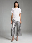 Top Donna Drappeggiato in Cotone – T-Shirt Elegante con Dettaglio Oro 66294