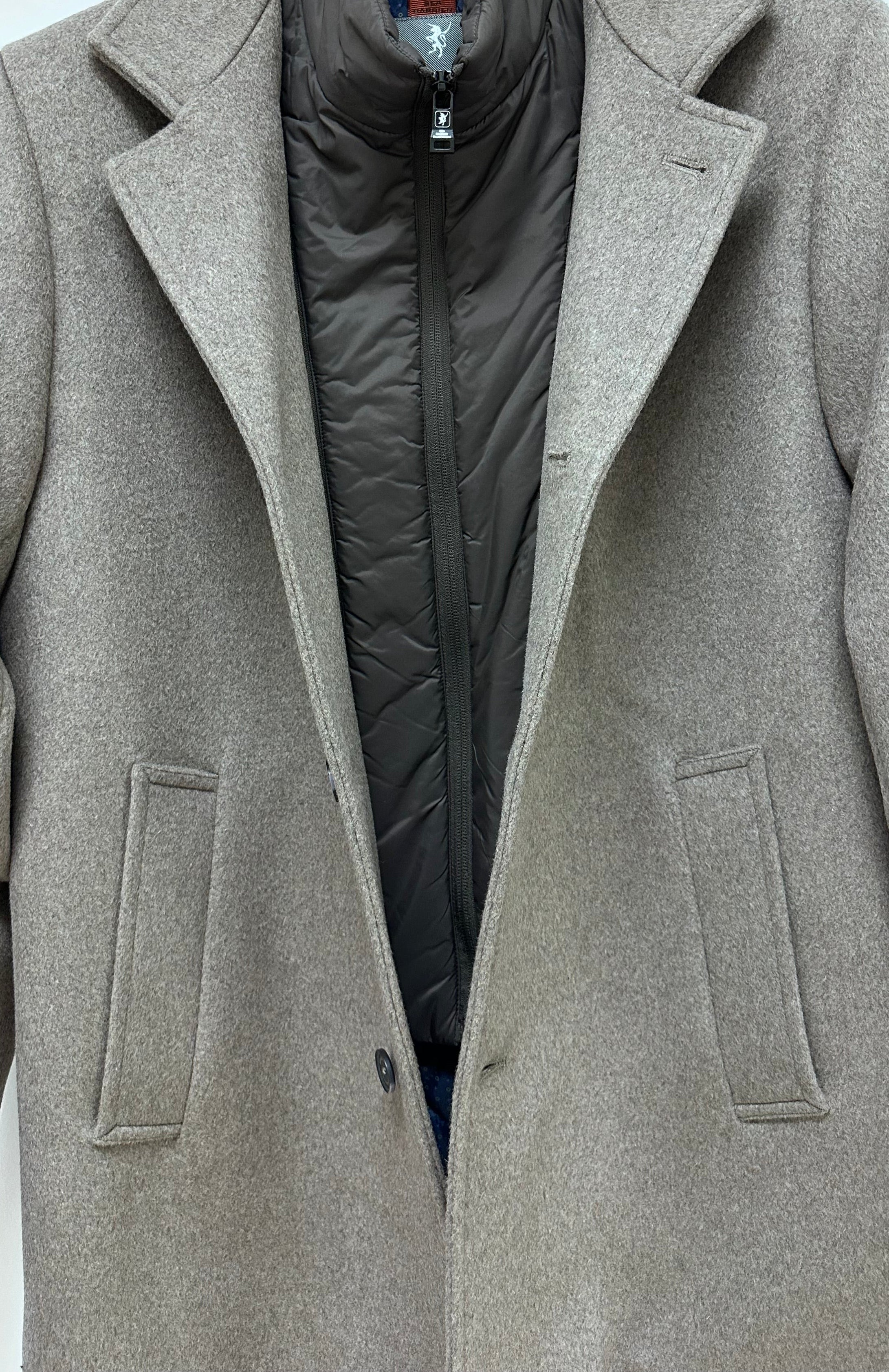 Cappotto Uomo con Pettorina Removibile – Lana e Poliestere | Sartoria Italiana 116M