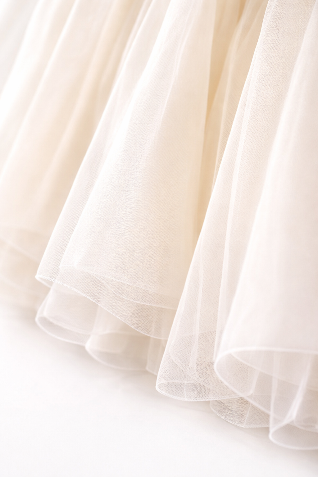 Abito Bambina Elegante Bianco con Fiocco Oro – Vestito Cerimonia 4-14 Anni 3824