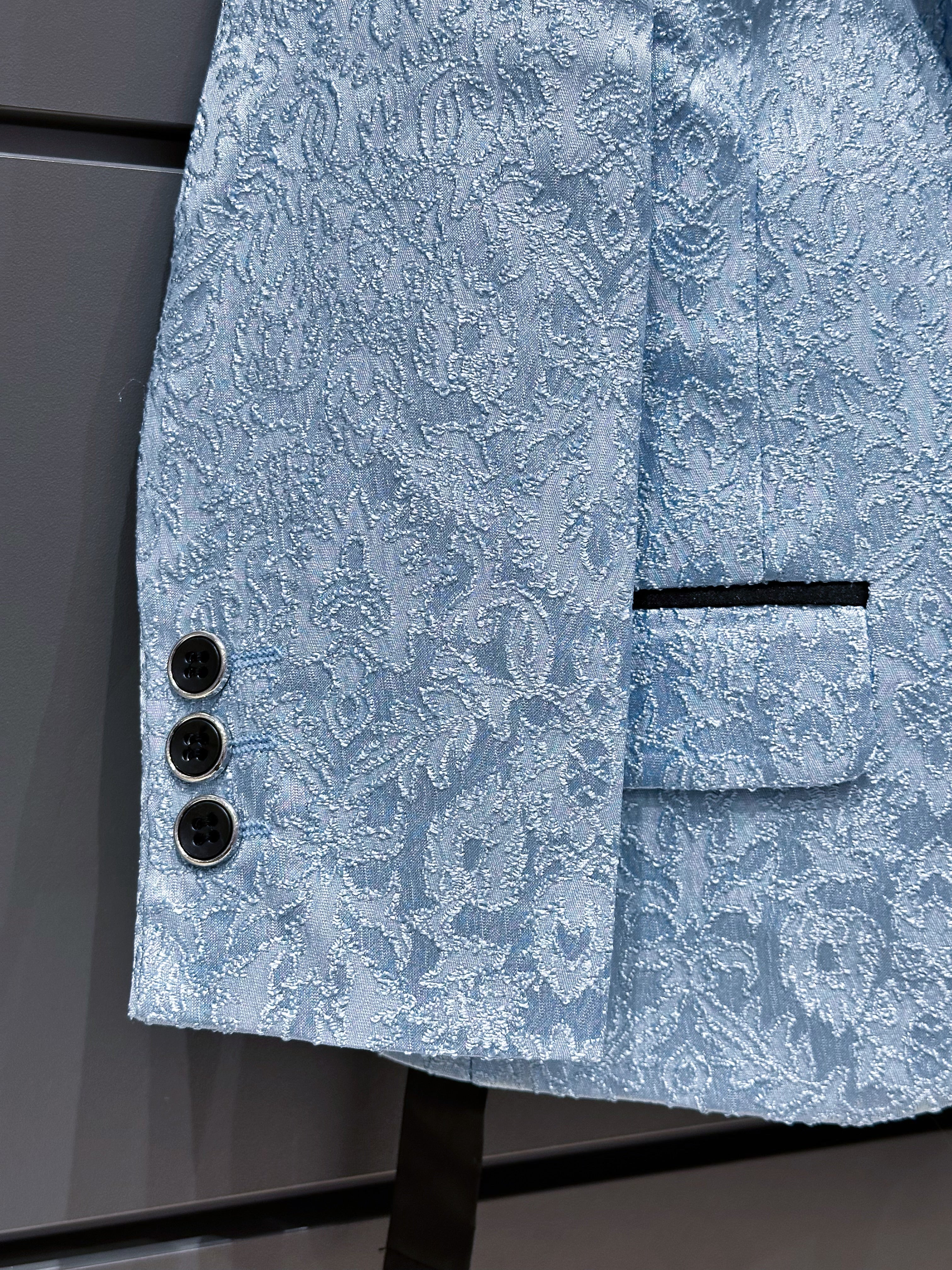 Completo Cerimonia Bambino 5 Pezzi – Abito Elegante Blu Jacquard con Gilet, Camicia, Pantaloni e Papillon Matrimonio & Eventi Speciali 1-16Anni A75 TheOne