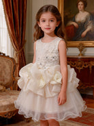 Abito da Cerimonia Bambina Avorio con Pizzo 3D e Maxi Fiori in Organza – Gonna in Tulle 8519 Champagne 2Anni
