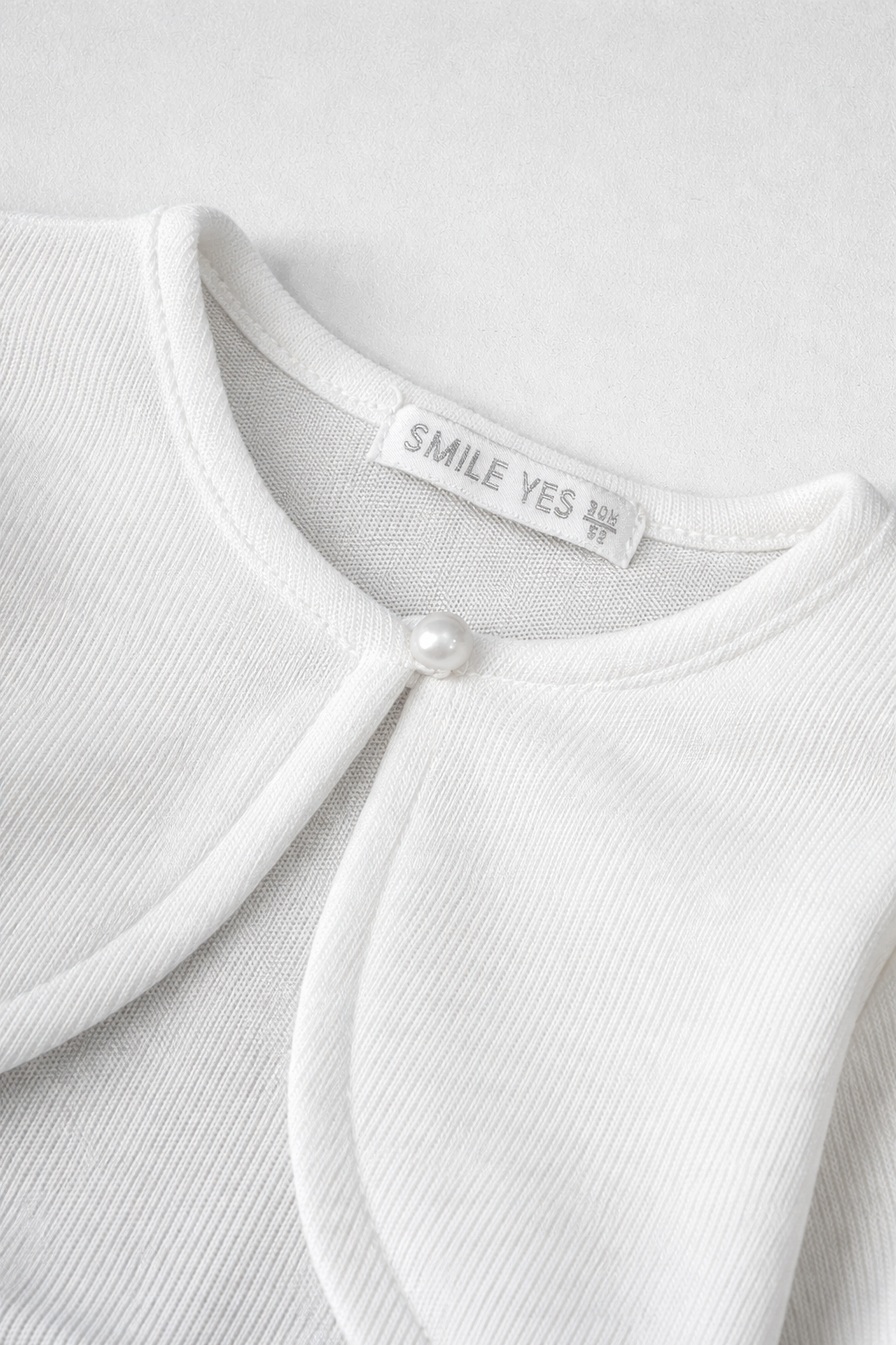 Bolero Bianco Neonata 12-36 Mesi -12 anni con Bottone Perla – Coprispalle Elegante per Battesimo e Cerimonia 5036