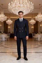 Abito Uomo Doppiopetto Blu Navy 2 Pezzi (Giacca + Pantaloni) con Bottoni Dorati | Cerimonia Business | Taglie 44–60 | ZLS10018