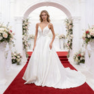 Abito da Sposa Elegante con Scollo Profondo in Pizzo – Vestito Lungo Principessa con Strascico – TheOne Ferrara -835103