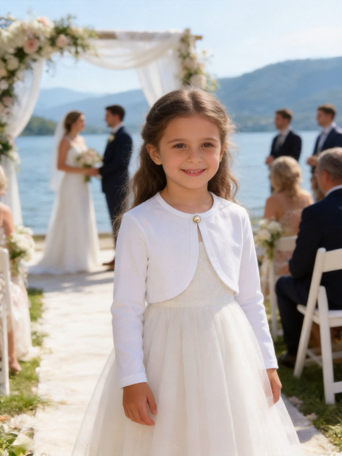 Coprispalle Bambina in Cotone con Bottone Perlato per Cerimonia