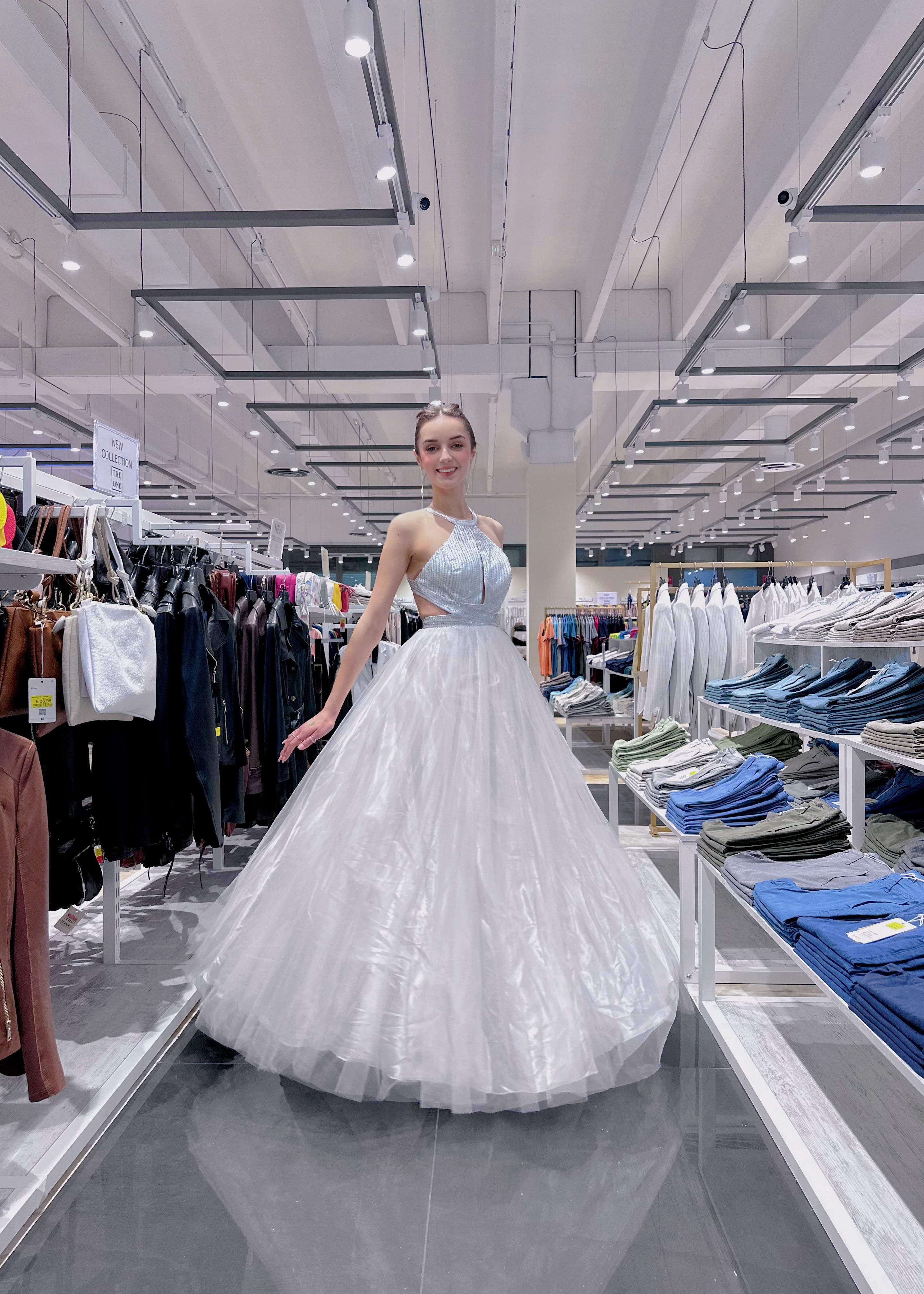 Abito da Sera Principessa – Bianco Iridescente M L